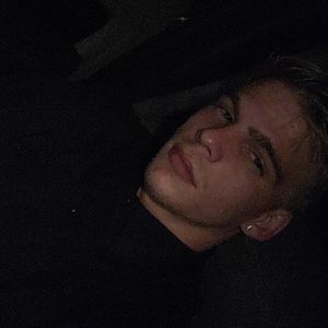 Meet your Posher, Brandon